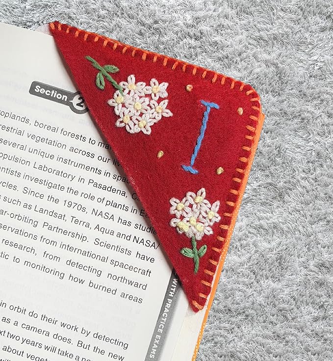 Personalized Hand Embroidered Corner Bookmark, Bookmarks for Women, Personalized Bookmark for Books, Cute Flower Book Mark, Hand Stitch Gift for Women for Book Lovers by HNQCPCVU (I, RED)